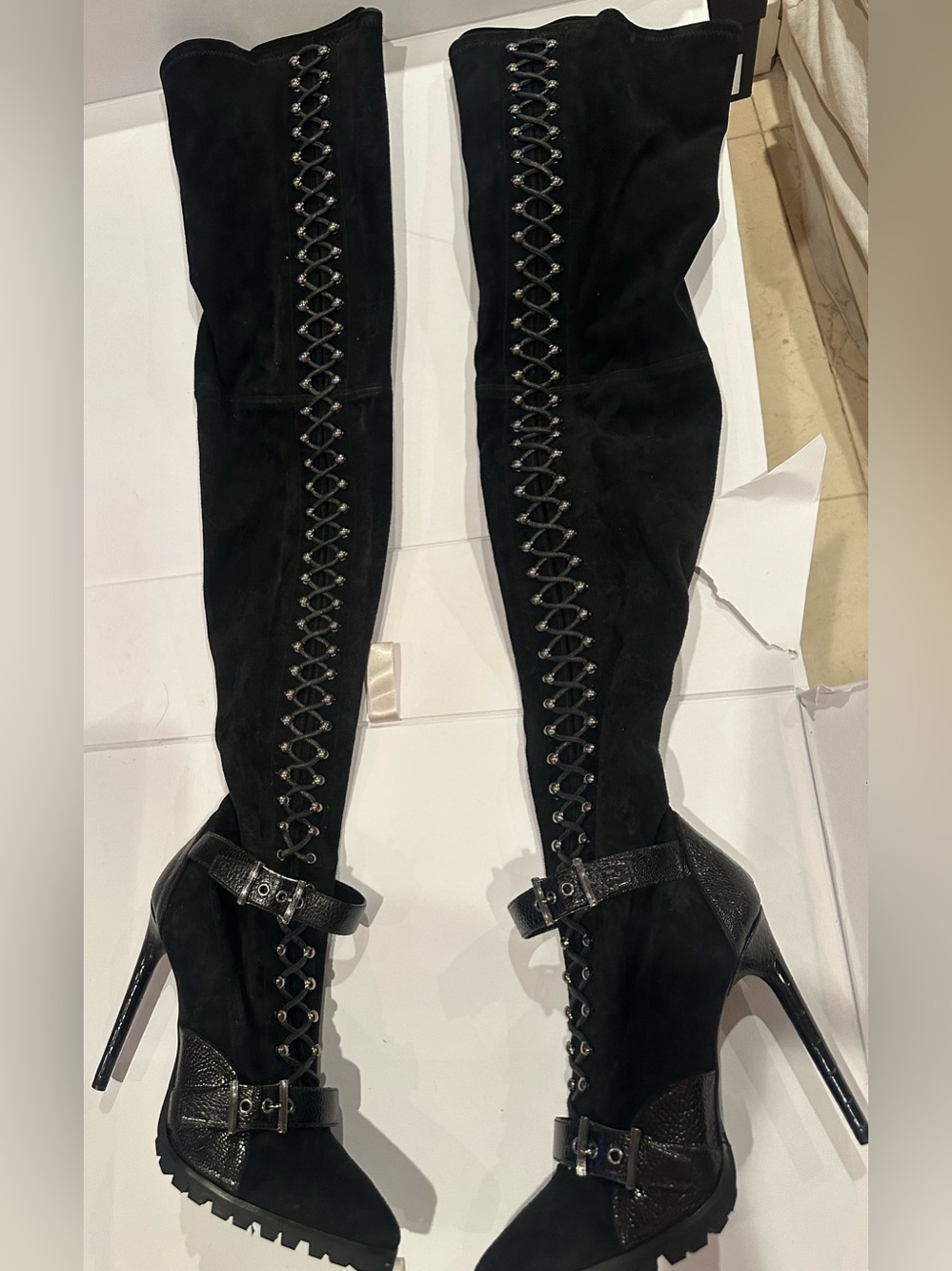 Emilio Pucci Black suede Over-the-Knee Lace-Up Stiletto Boots 40 snakeskin trim